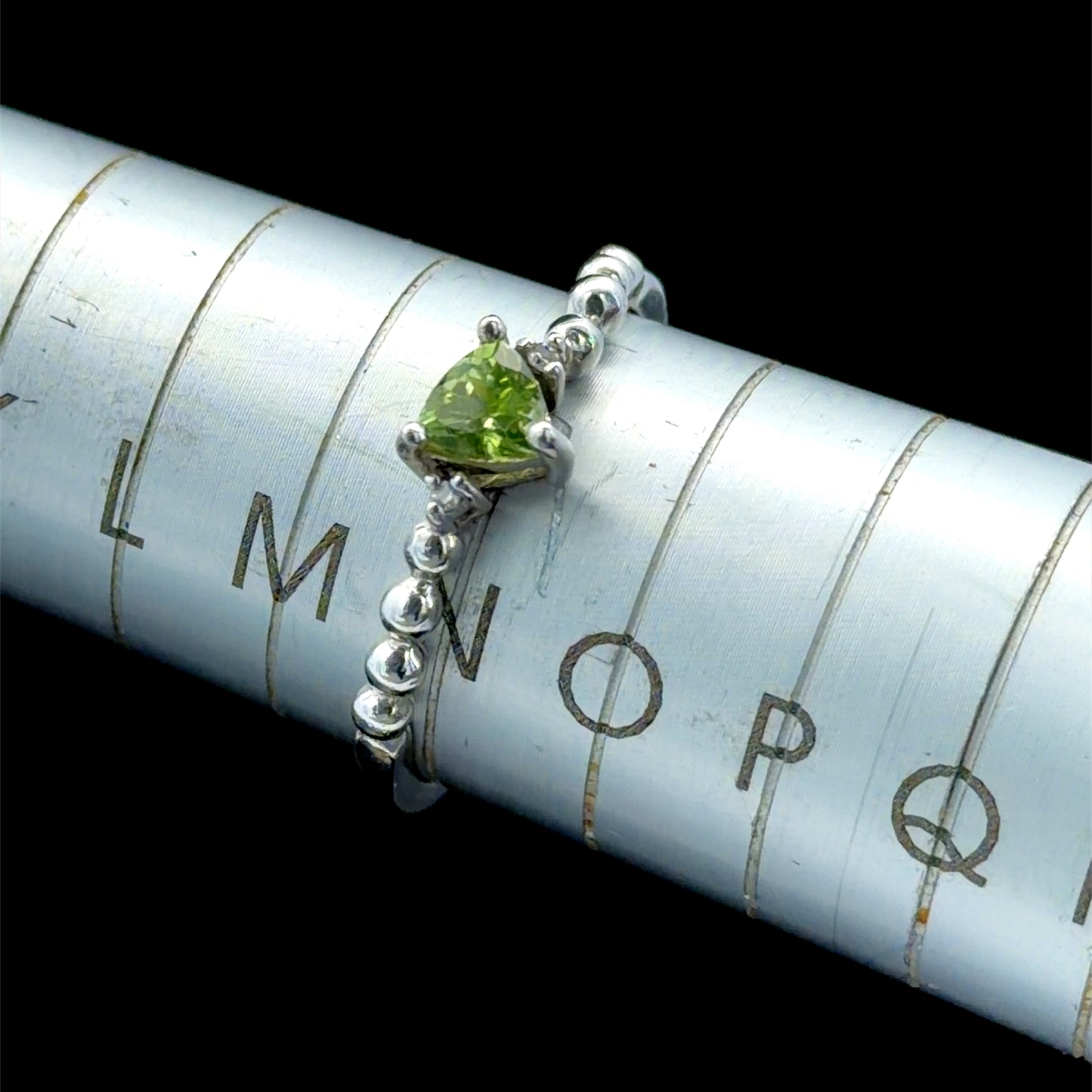 10k White Gold Peridot & Diamond Ring