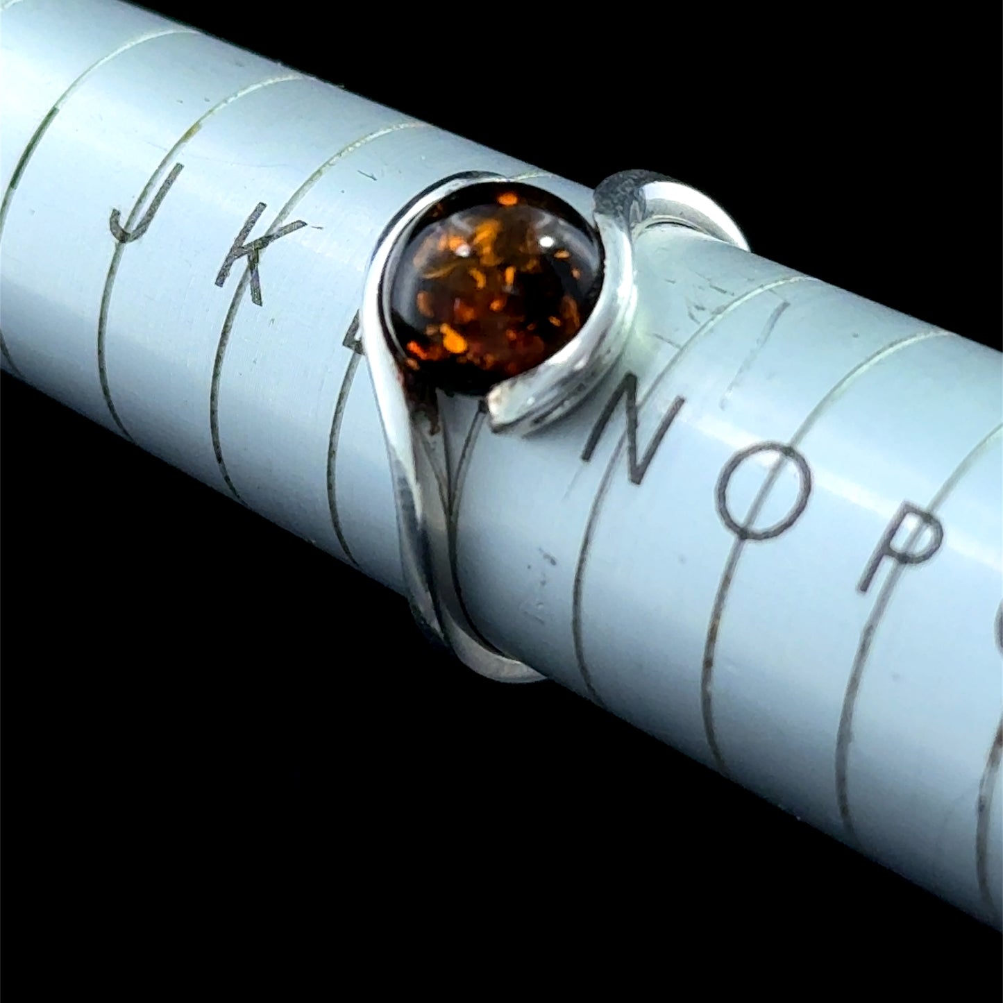 Delightful Silver & Cabouchon Amber Swirl Ring