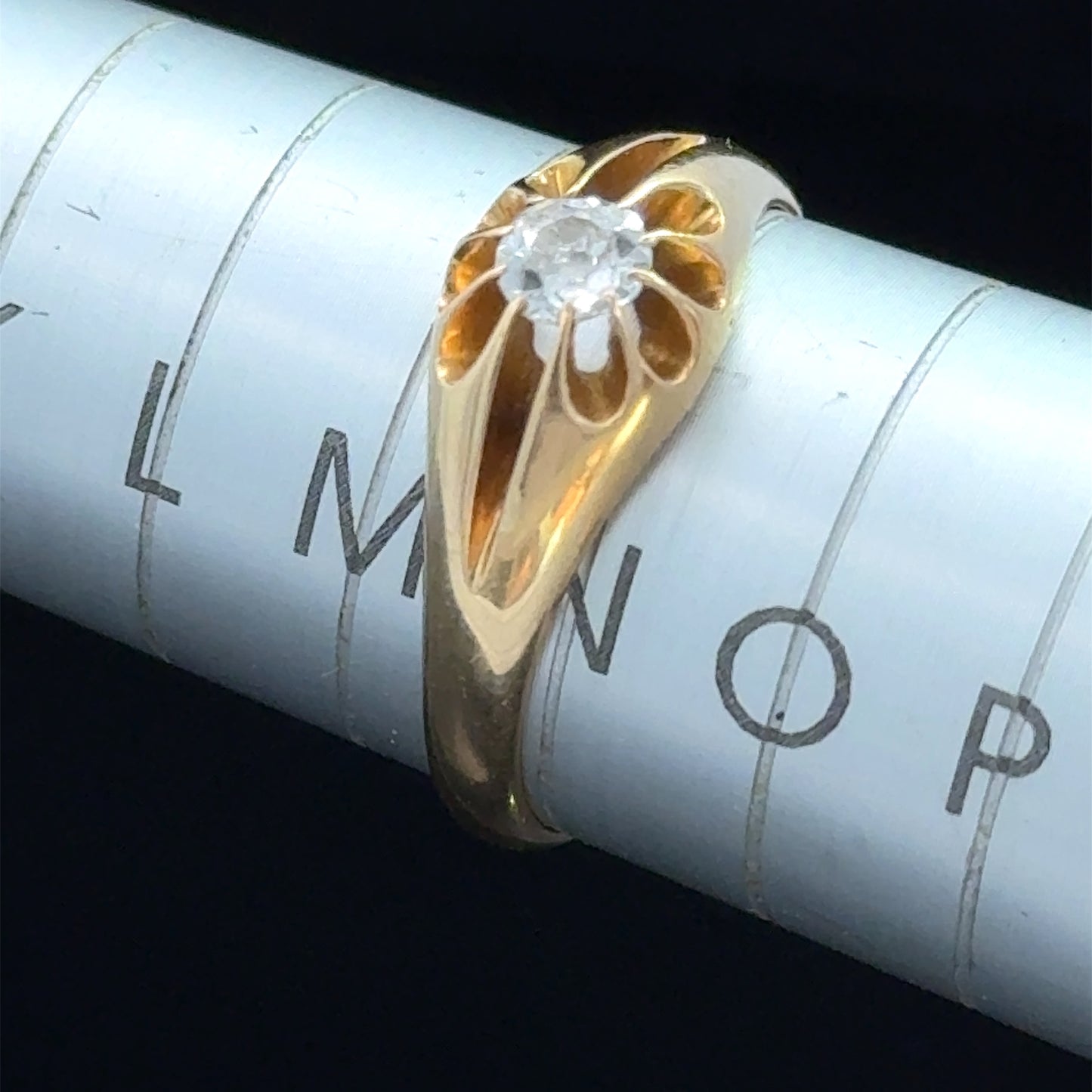 18K Yellow Gold Mans Diamond Gypsy Ring