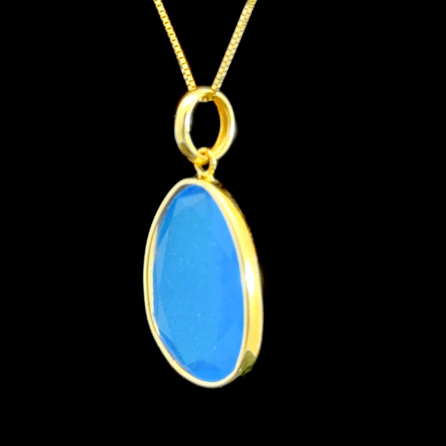 18K Light Blue Stone Pendant
