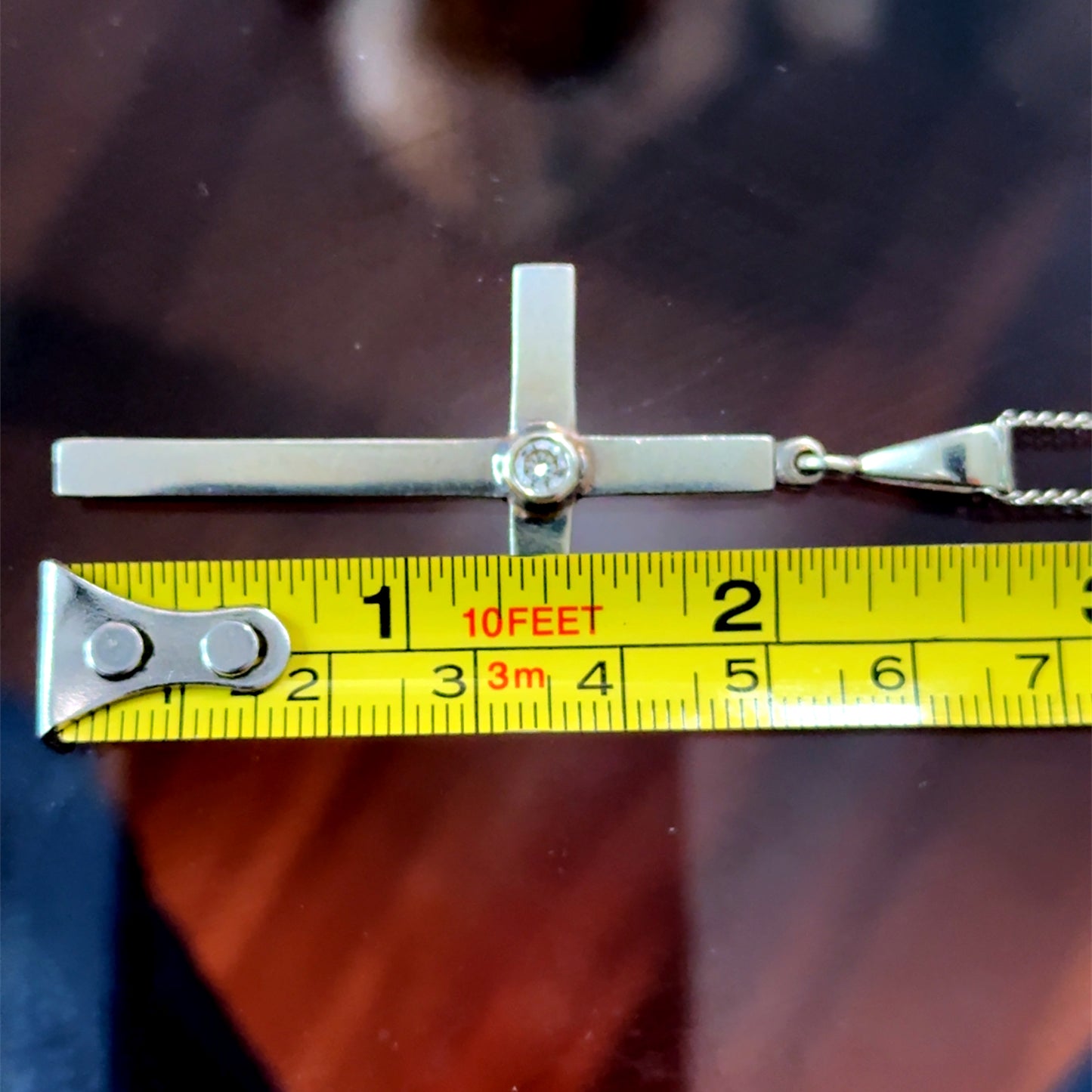 9K White Gold Diamond Cross 0.25 CTS