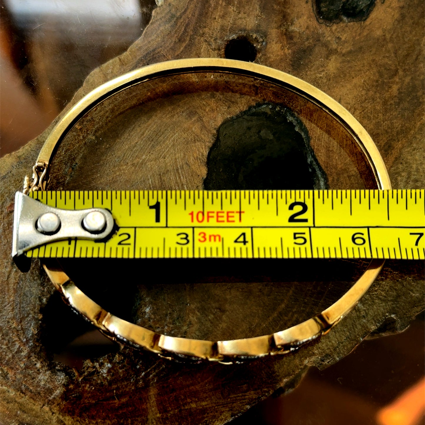 9K Yellow Gold Amethyst & Diamond Bangle