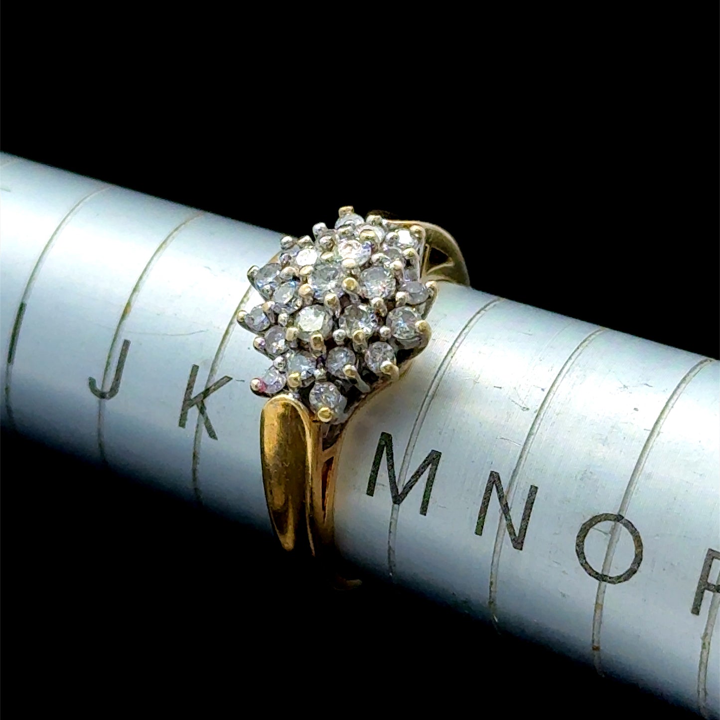 18K Yellow Gold Diamond Cluster Ring APPX 0.5 CTS