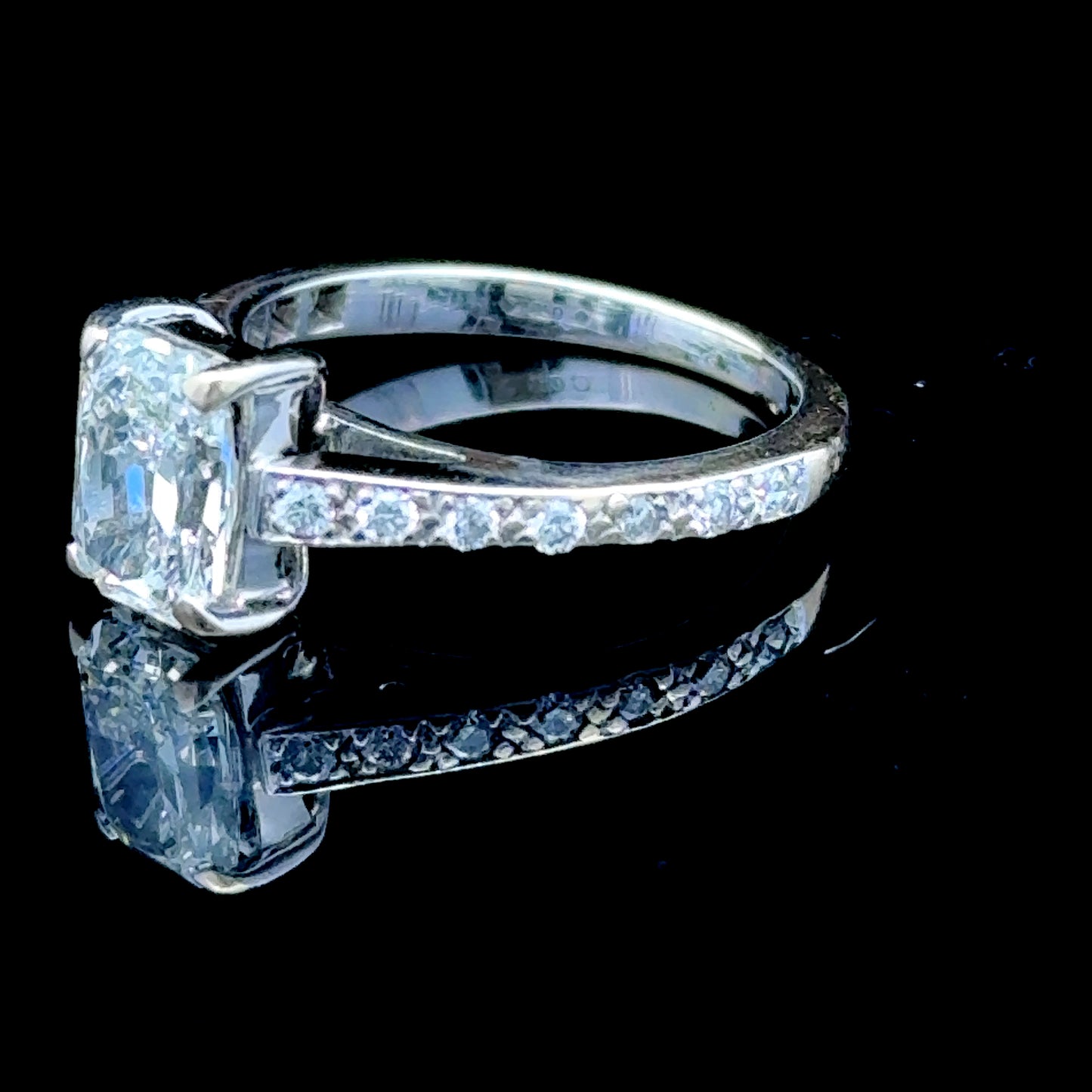 Platinum Radiant Cut 1.0 Ct Diamond Solitaire Ring