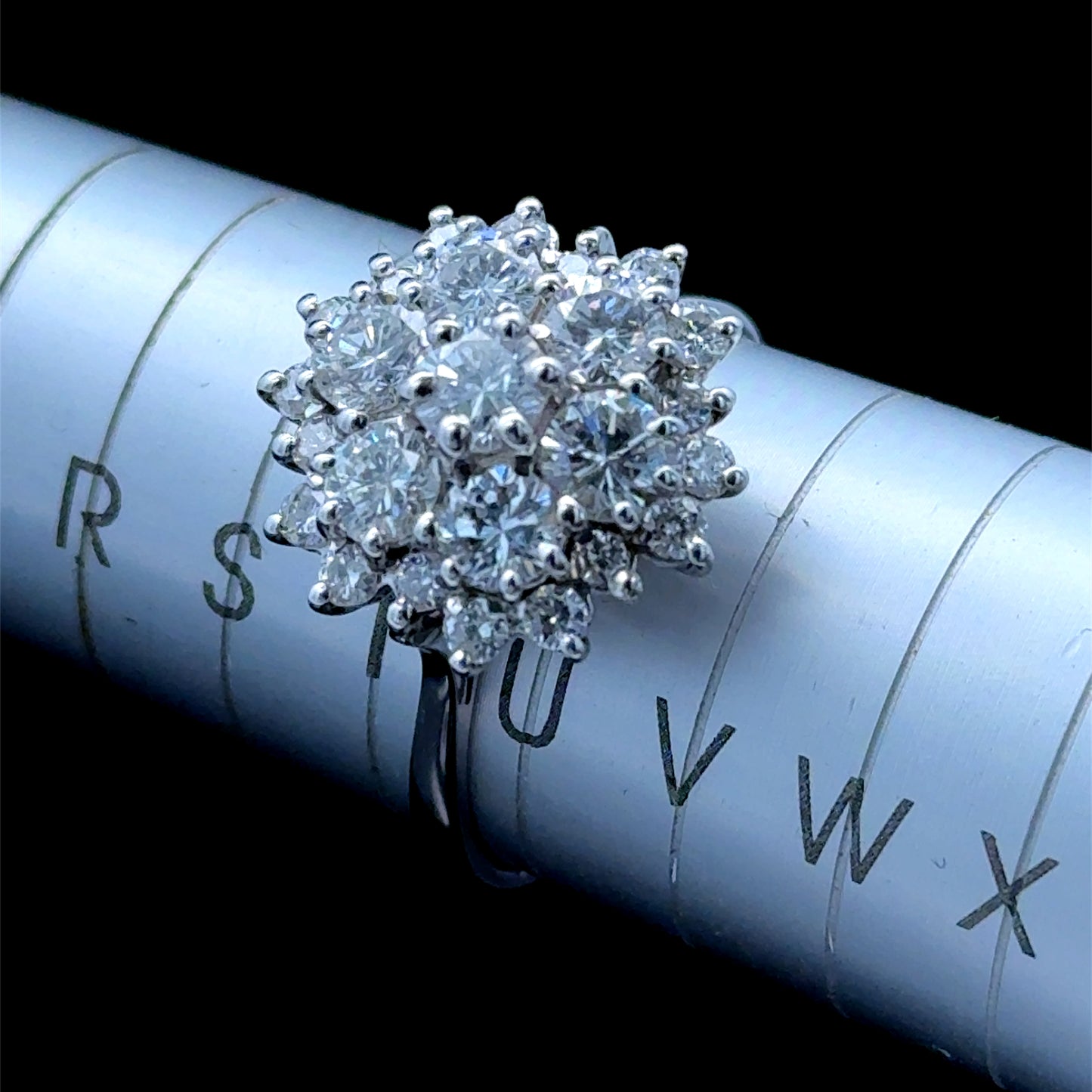 18K White Gold Diamond Daisy Cluster Ring 2.5 CTS