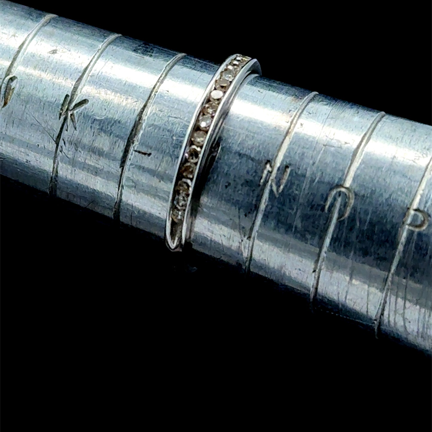 9K White Gold Diamond Band