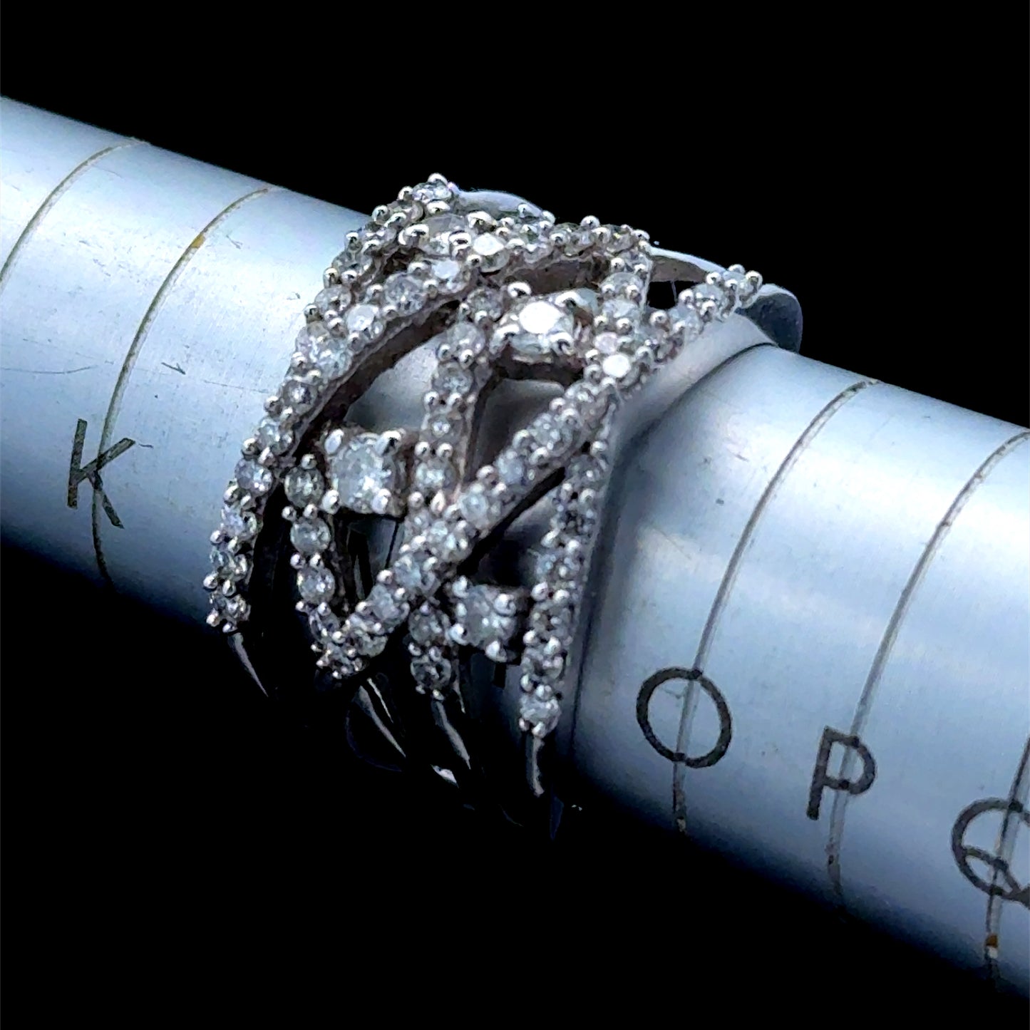 14K White Gold Diamond Criss Cross Band APPX 1.0 CTS