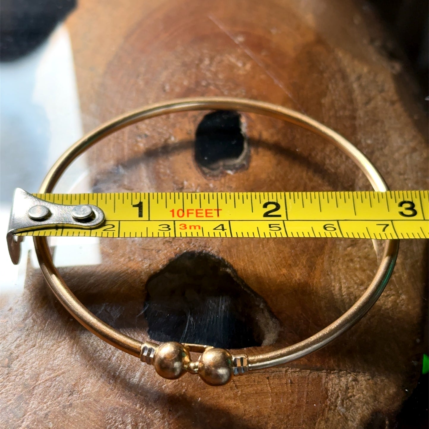 18K Yellow Gold Bangle