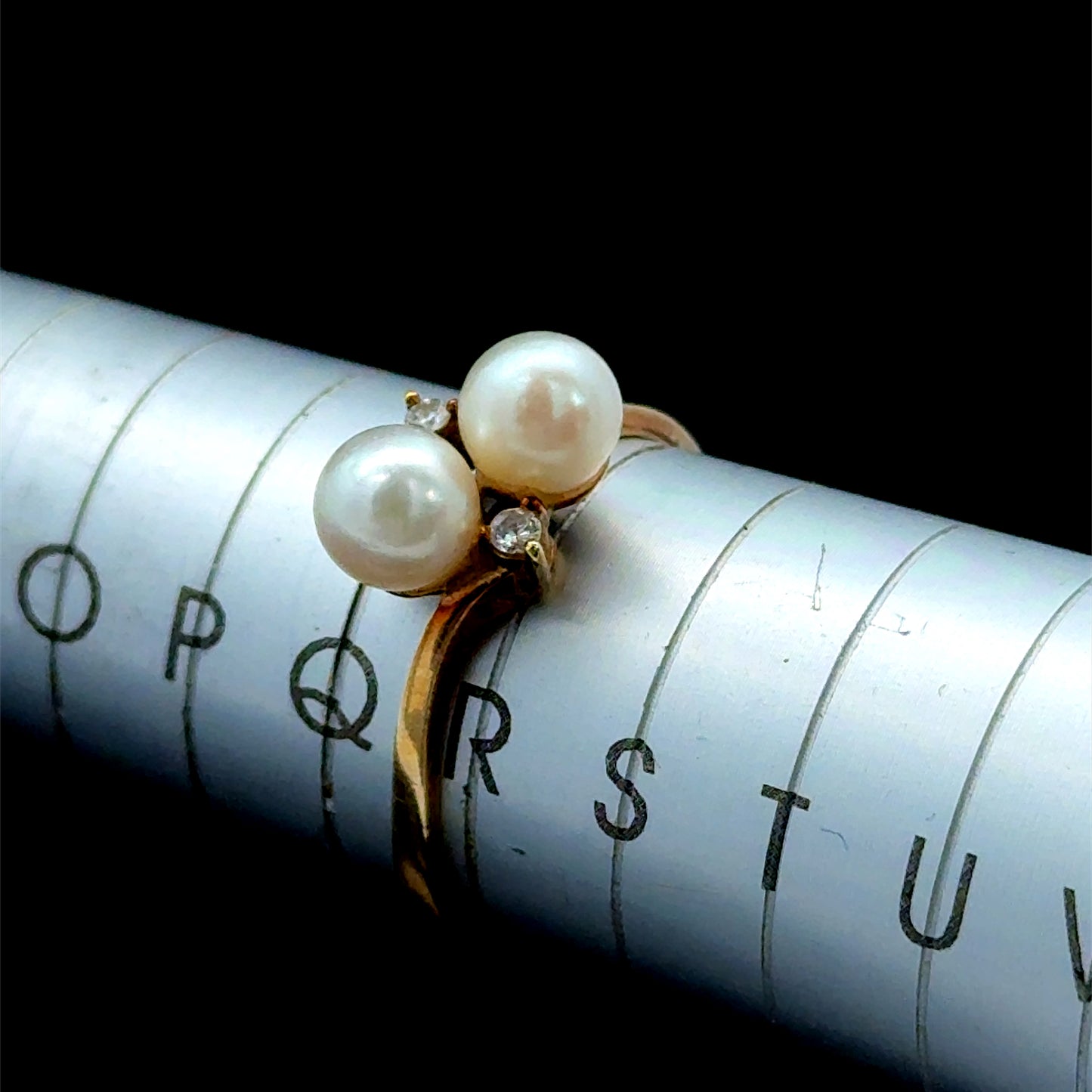 14K Yellow Gold Pearl & Diamond 2 Stone Ring