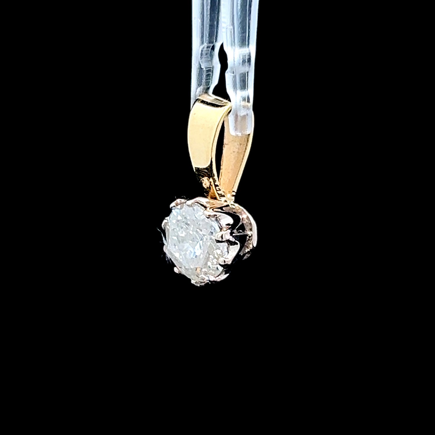18K Yellow Gold Diamond Pendant APPX 1.2 CTS