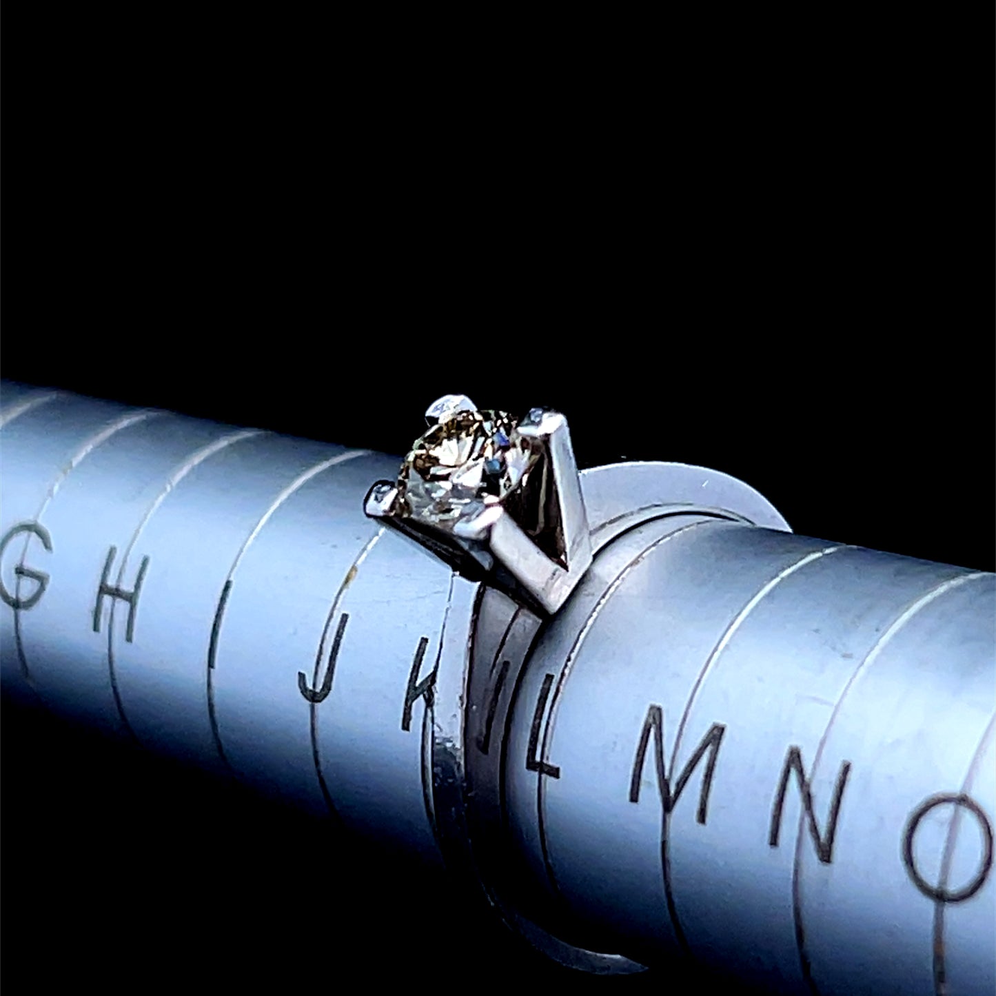 Platinum Round Cut Diamond Ring