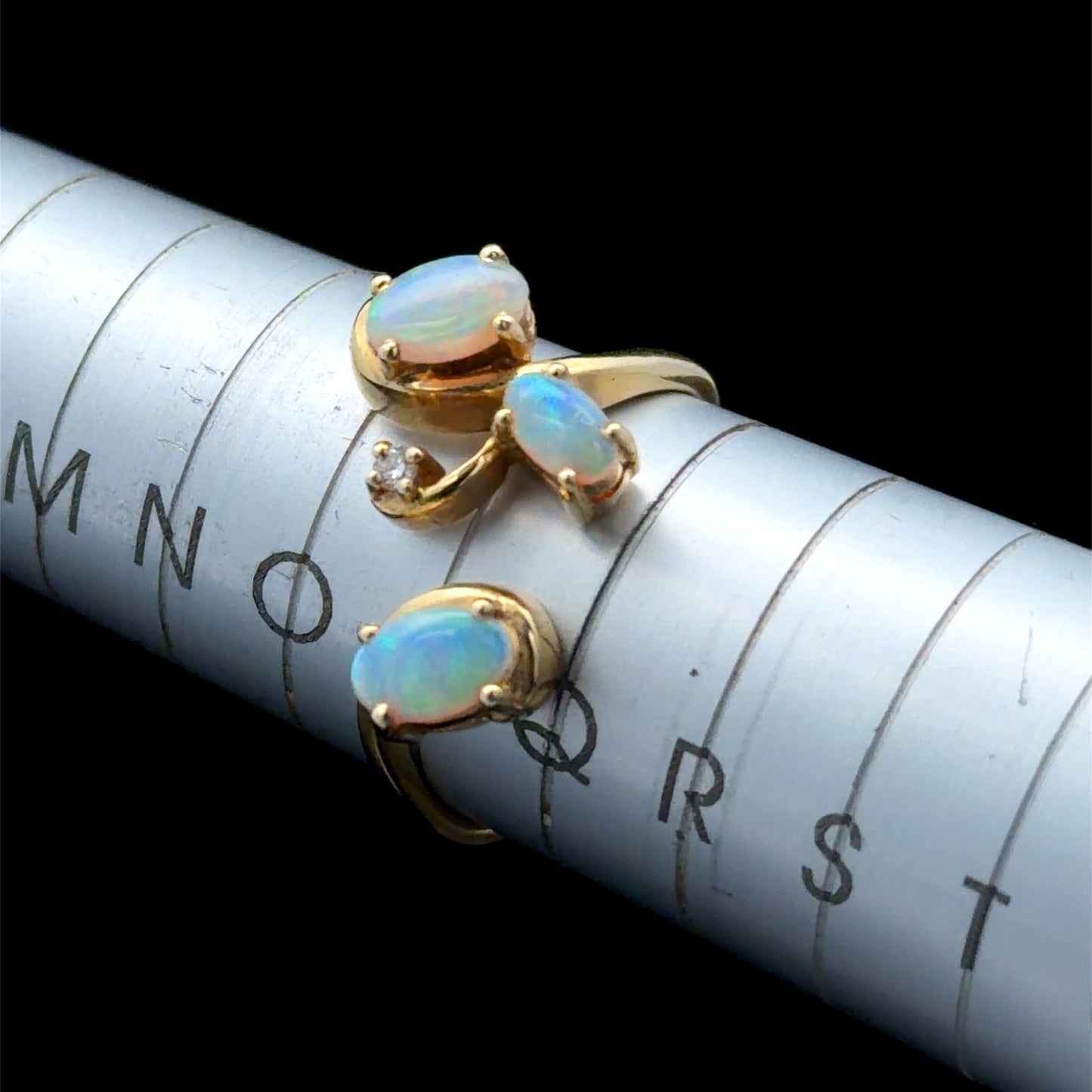 18K Yellow Gold Modern Opal & Diamond Ring