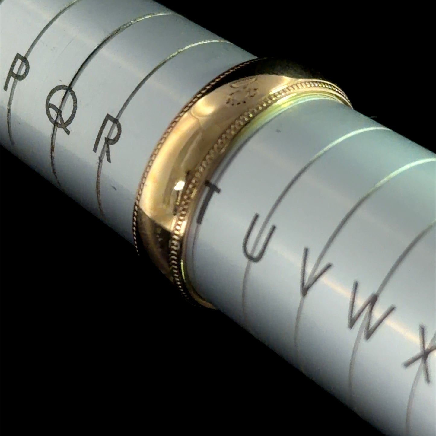9k Yellow Gold Wedding Band
