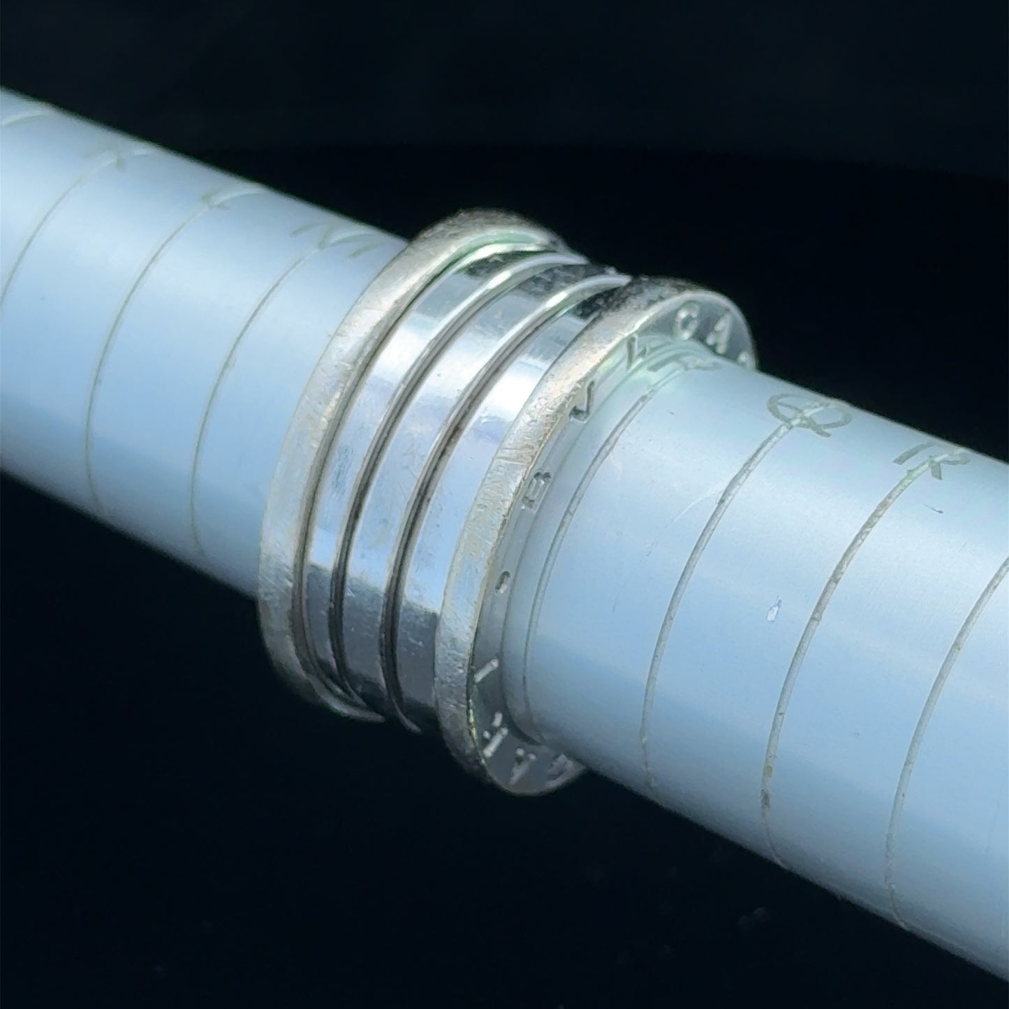 18K White Gold Bulgaria Band Size 56