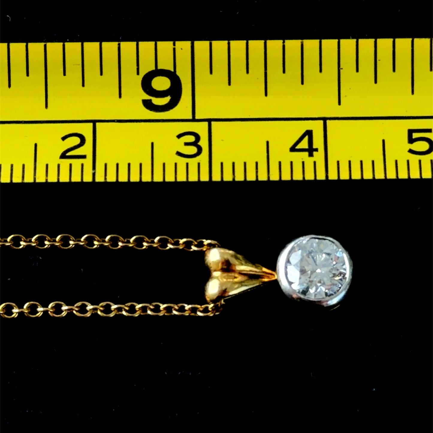A Stunning 18k Bezel Set 0.6Ct Diamond Solitaire Pendant & Chain 18” Long
