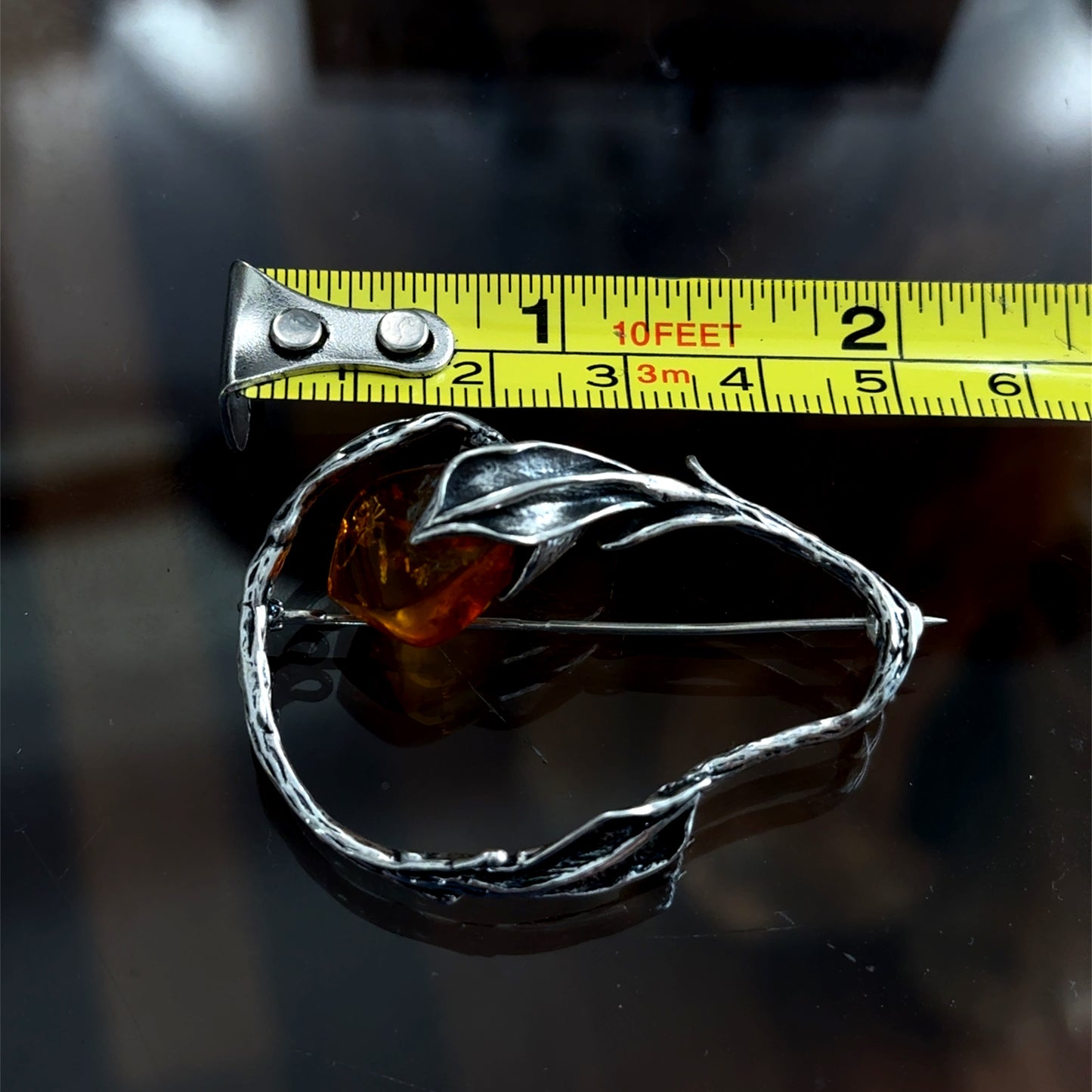 Beautiful Silver & Amber Flower Stem Brooch