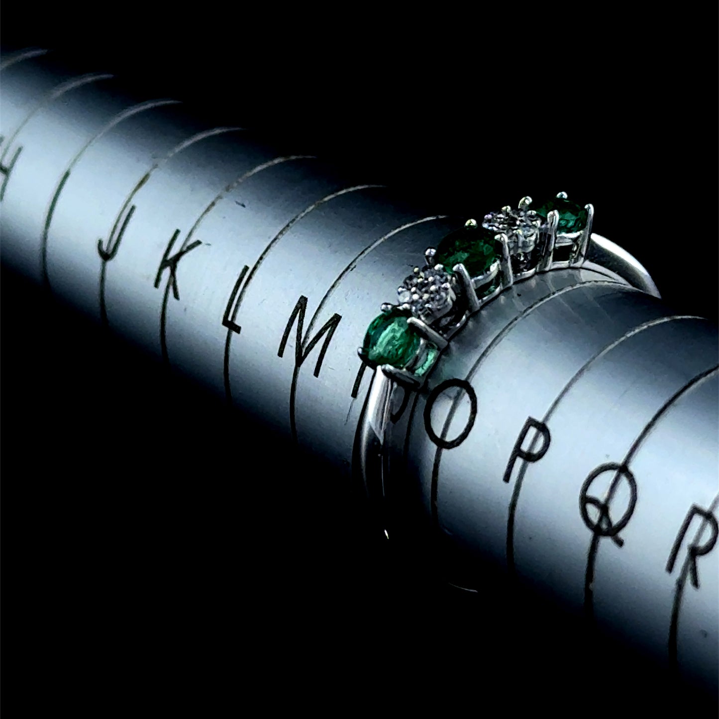 9K White Gold Diamond & Emerald 5 Stone Ring