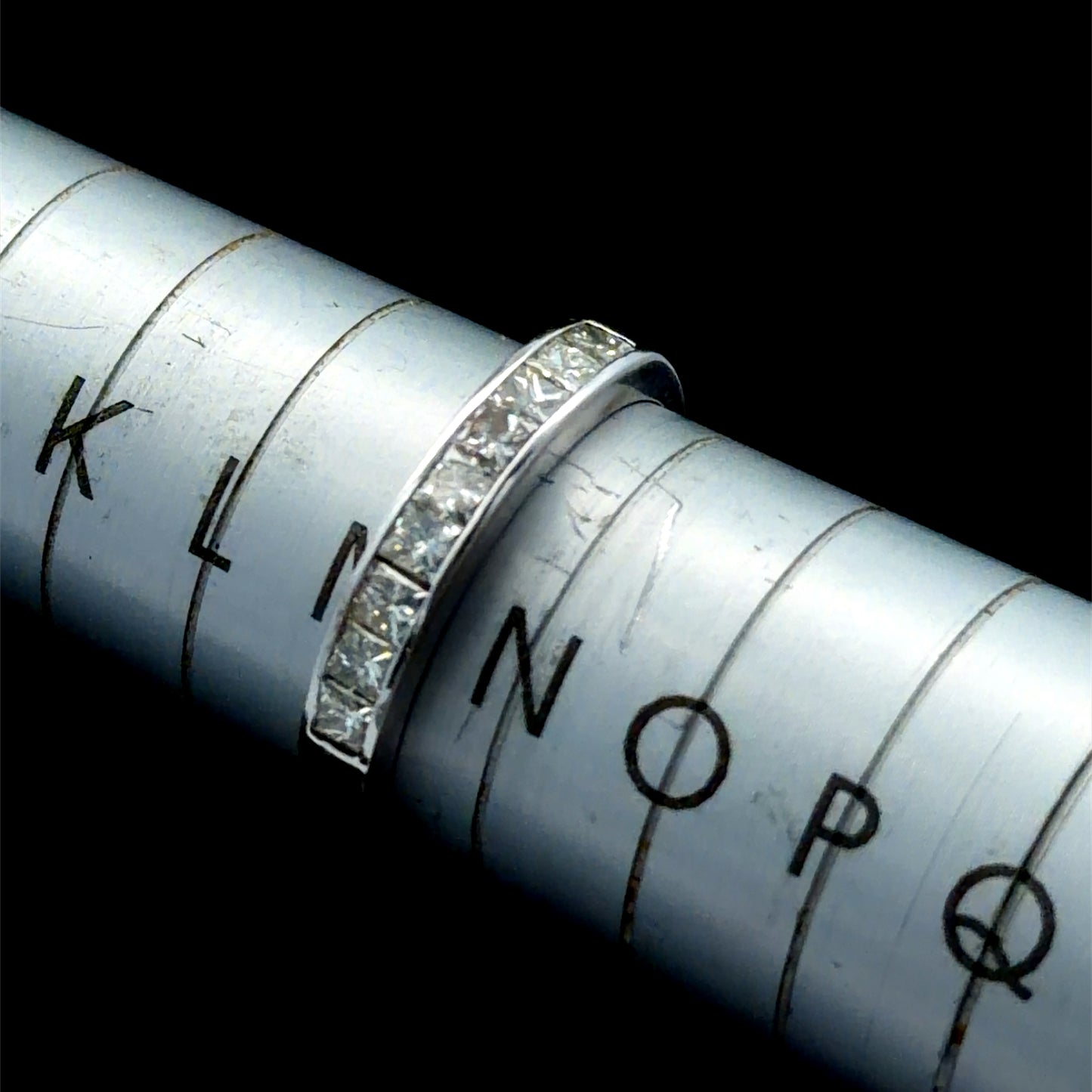 18kWhite Gold Princess Cut Diamond Eternity Ring 0.5 Ct