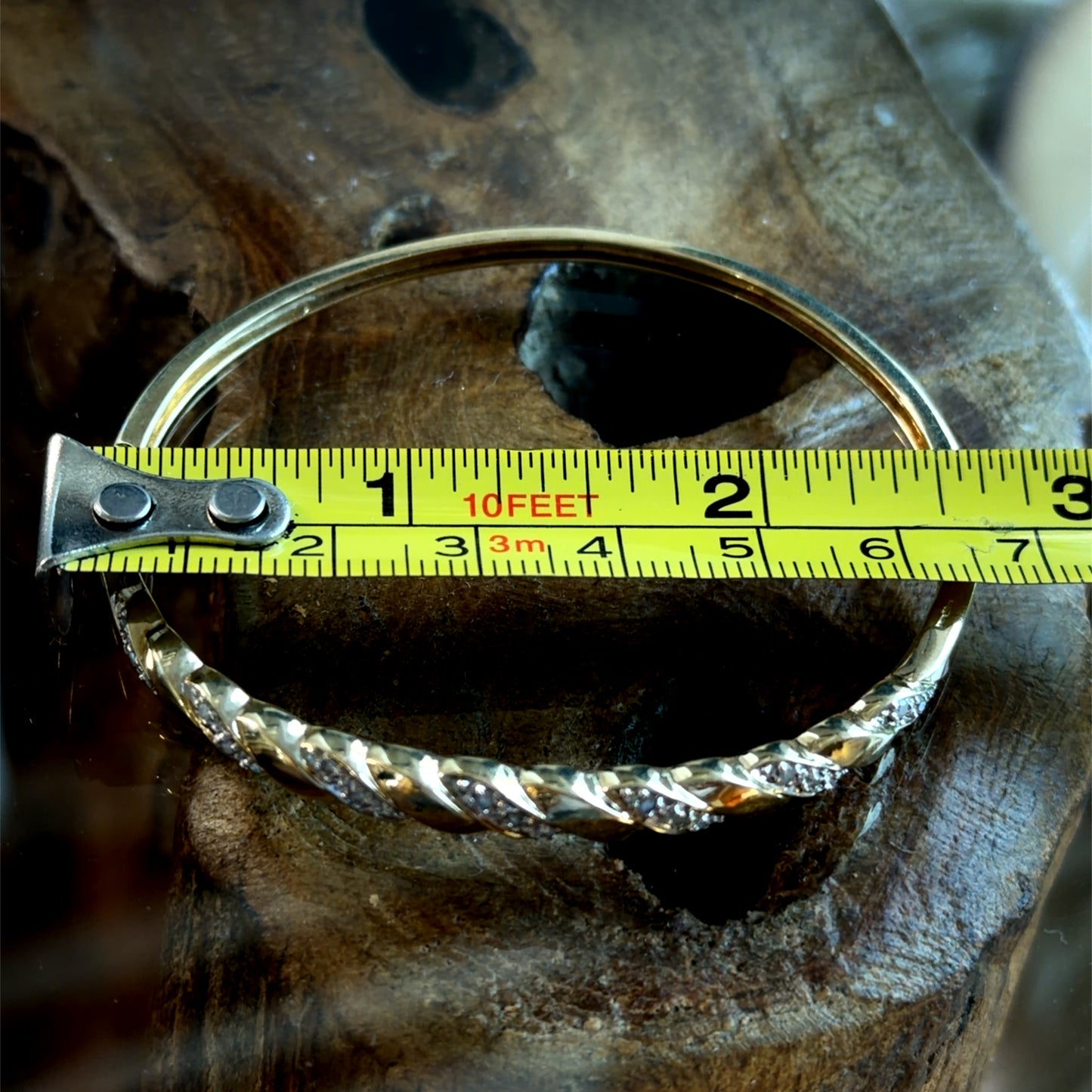 9k Yellow Gold Twisted Diamond Pavé Hinged Bangle Appx 0.6 cts