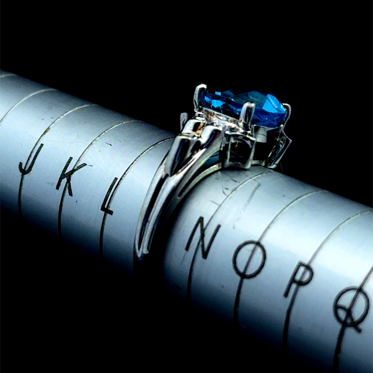 9K White Gold Blue Topaz & Diamond Ring