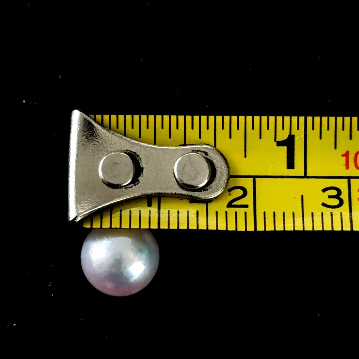 Wonderful 14k White Gold Pink Pearl Stud Earrings