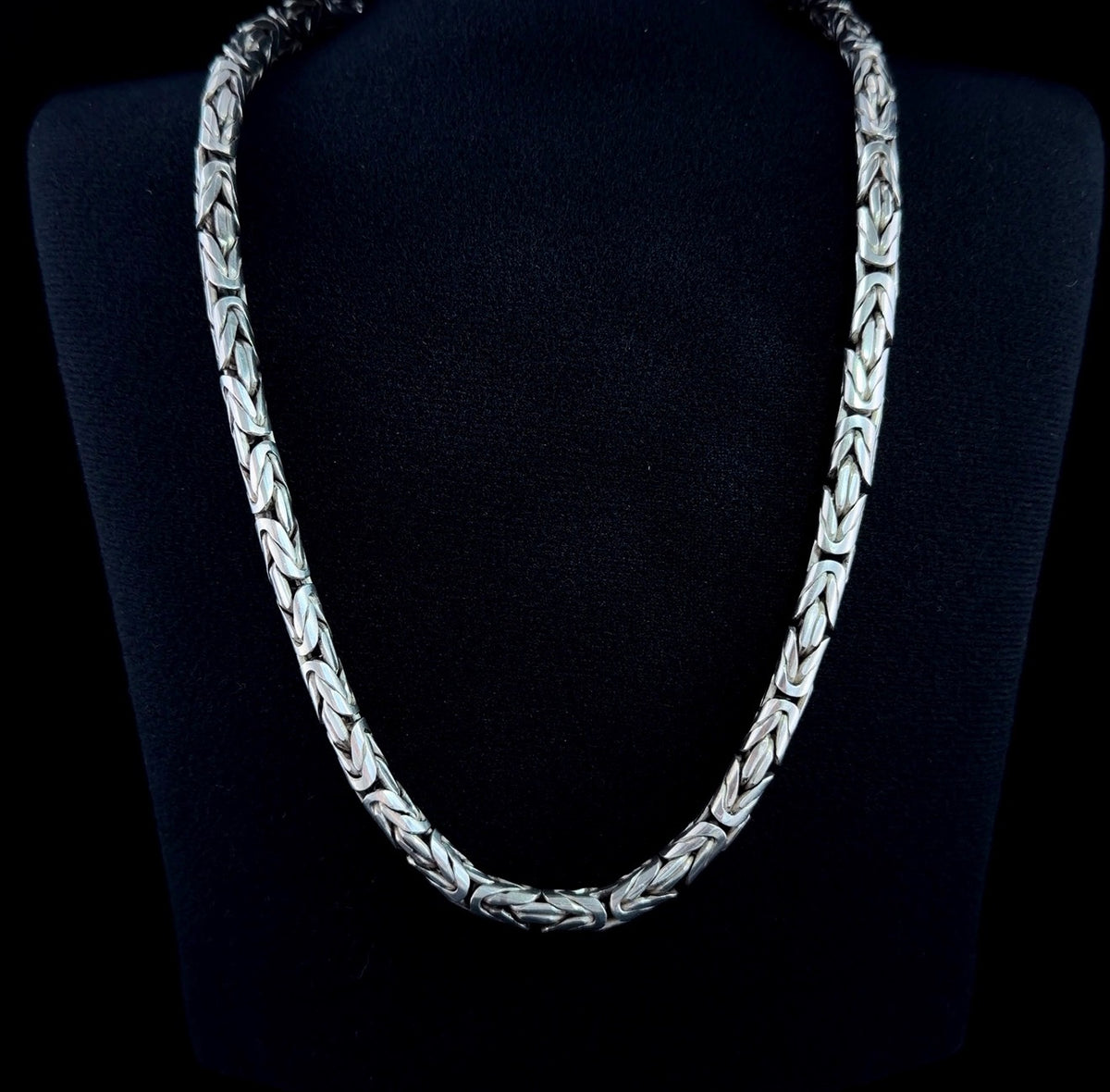 A Fabulous Very Heavy Silver Byzantine Necklace Having A Substantial Figure of 8 Clasp