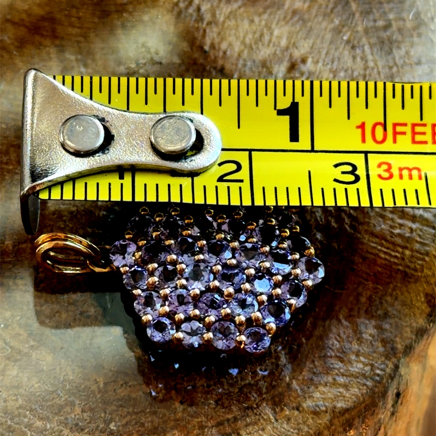 9k Yellow Gold Tanzanite Hexagonal Cluster Pendant Necklace