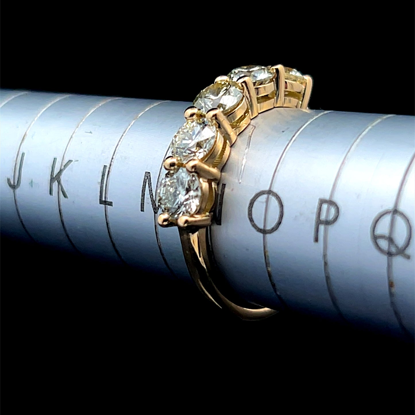 18K Yellow Gold 5 Stone Diamond Ring APPX 1.75 CTS