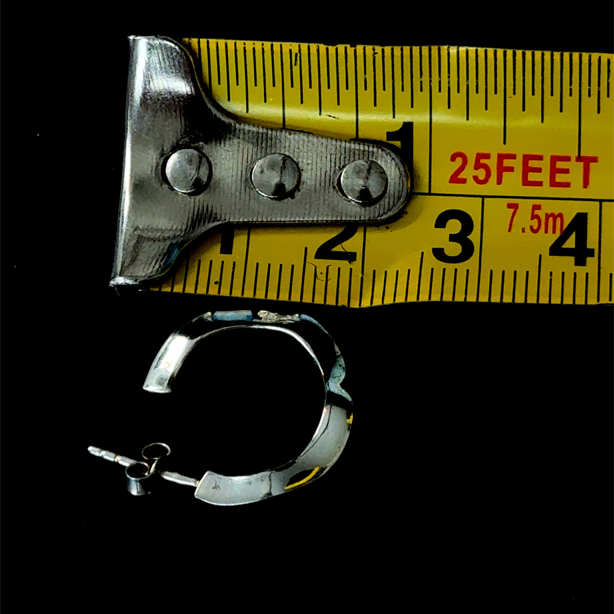 Silver Hammered C Studs