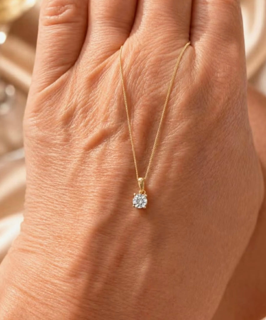 9k Yellow Gold Diamond Pendant & Chain