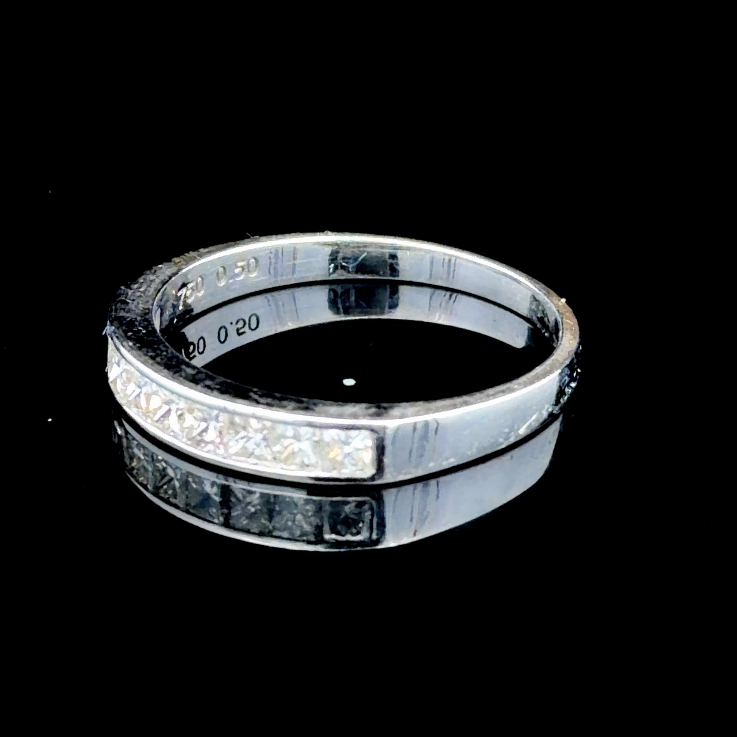 18kWhite Gold Princess Cut Diamond Eternity Ring 0.5 Ct
