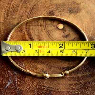 9K Yellow Gold Diamond Bangle