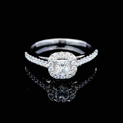 18K White Gold Princess Diamond Halo Ring APPX 0.7 CTS