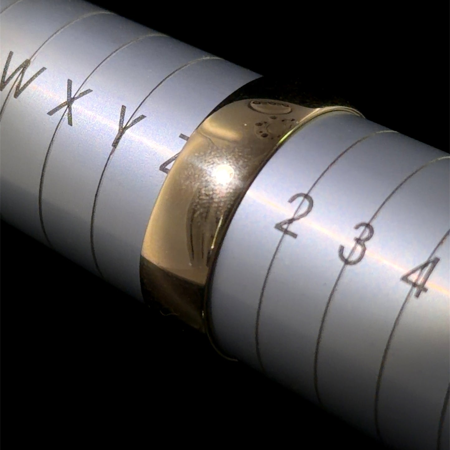 9k Yellow Gold Men’s Wedding Ring Size Z+2