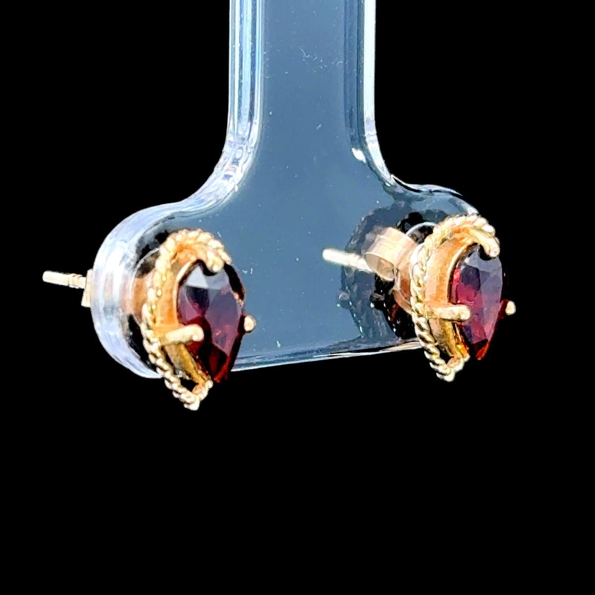 9K Yellow Gold Pear Garnet Studs