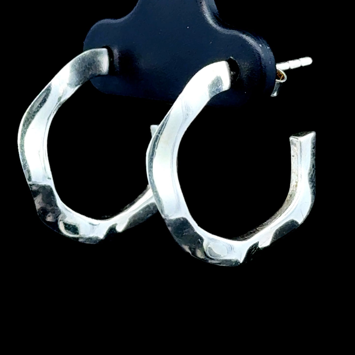 Silver Hammered C Studs