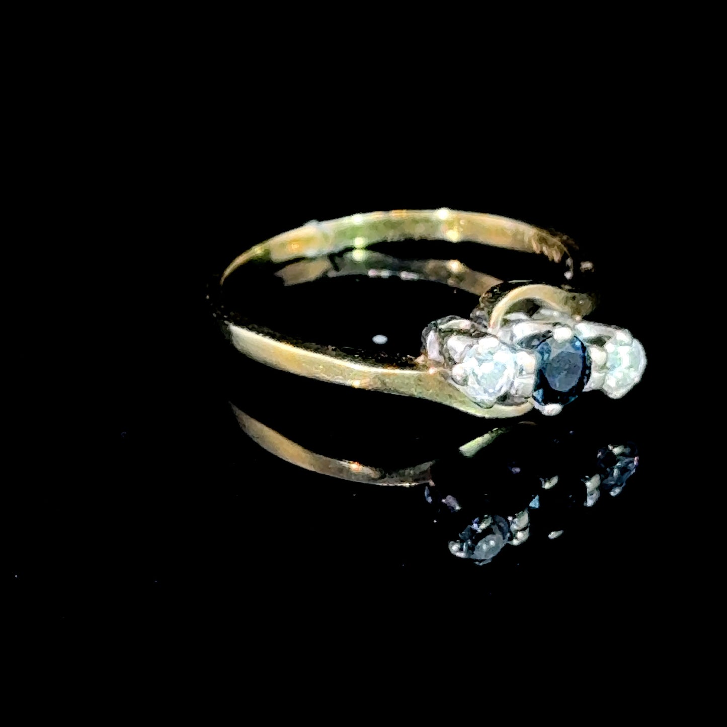 9K Yellow Gold Sapphire & Diamond Crossover 3 Stone Ring