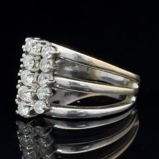 18K White Gold Contemporary Diamond Ring APPX 0.85 CTS