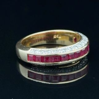 18K Yellow Gold Ruby & Diamond Band APPX R: 1 CTS D: 0.33 CTS