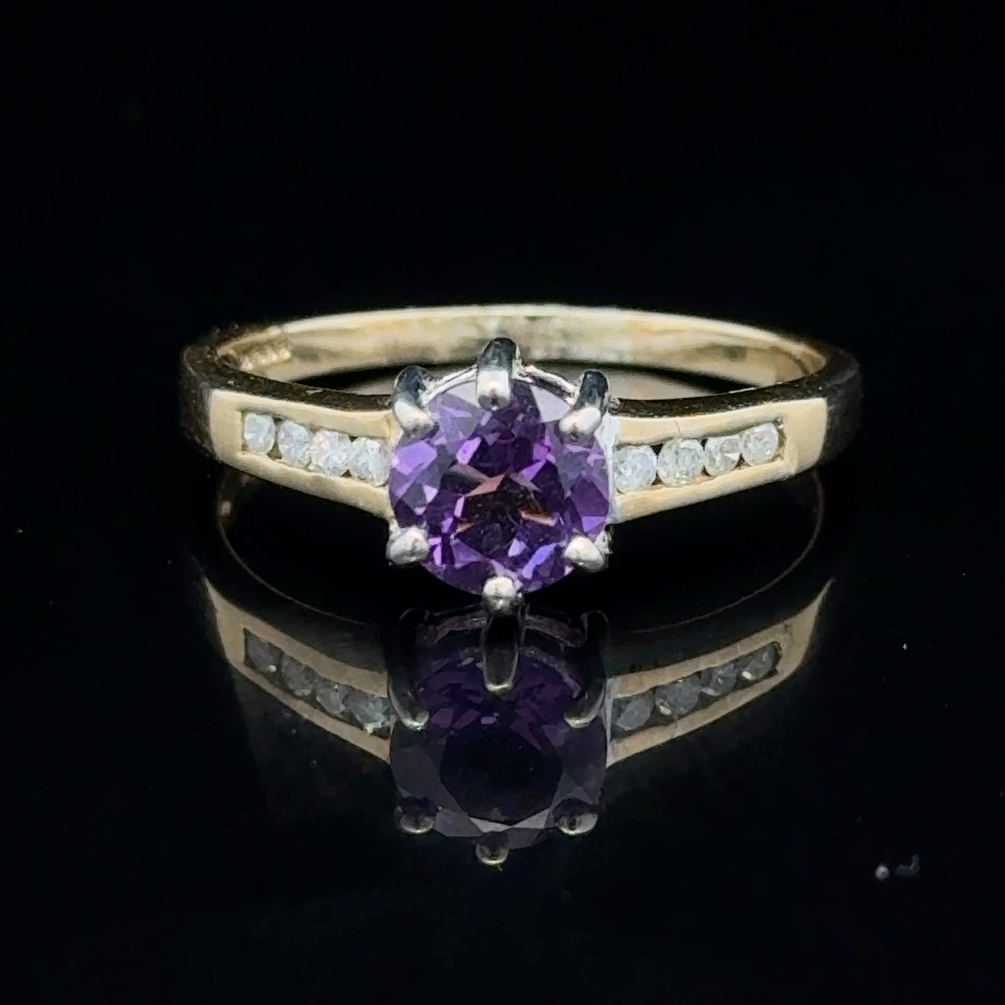 9K Yellow Gold Amethyst & Diamond Channel Set Shoulders