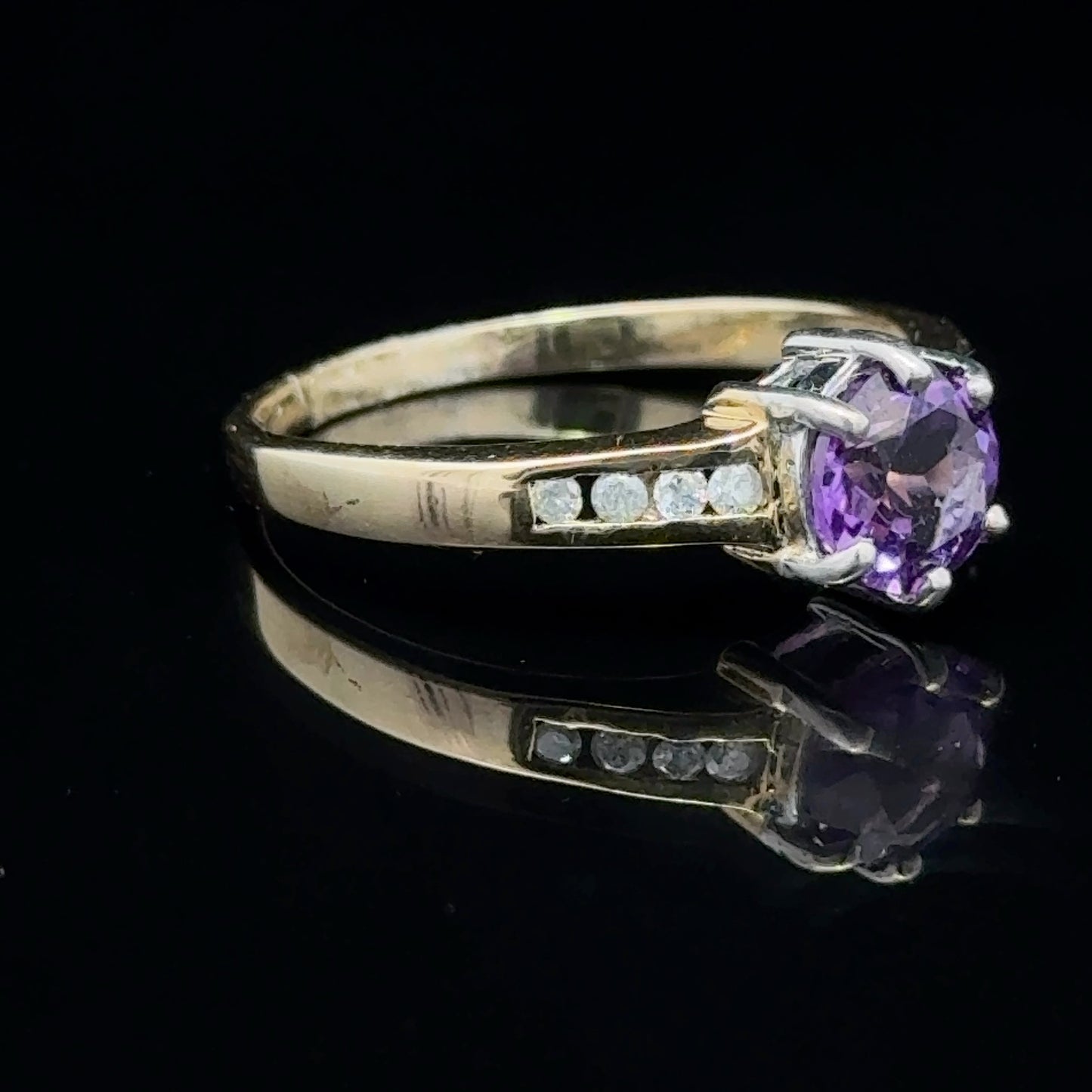 9K Yellow Gold Amethyst & Diamond Channel Set Shoulders