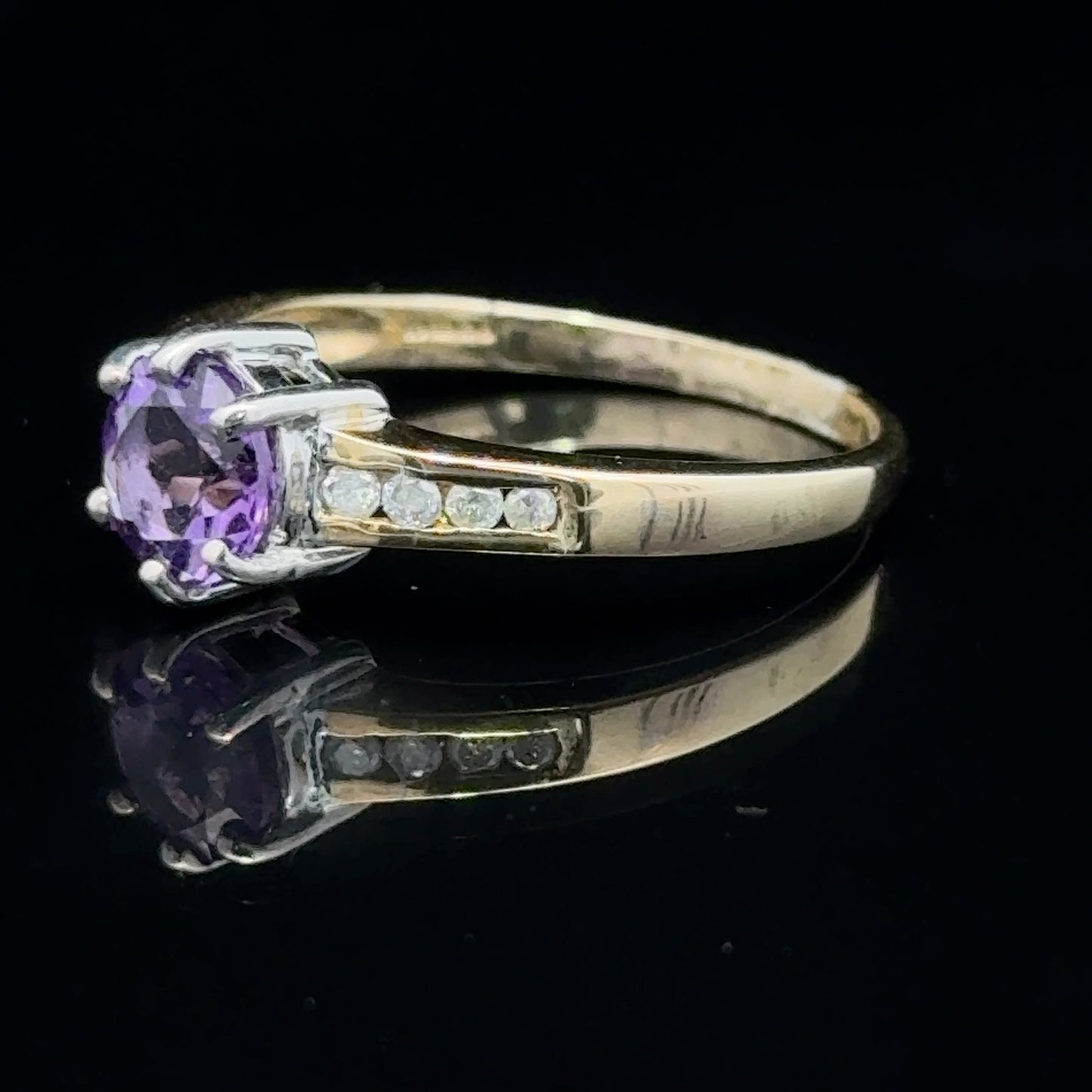 9K Yellow Gold Amethyst & Diamond Channel Set Shoulders