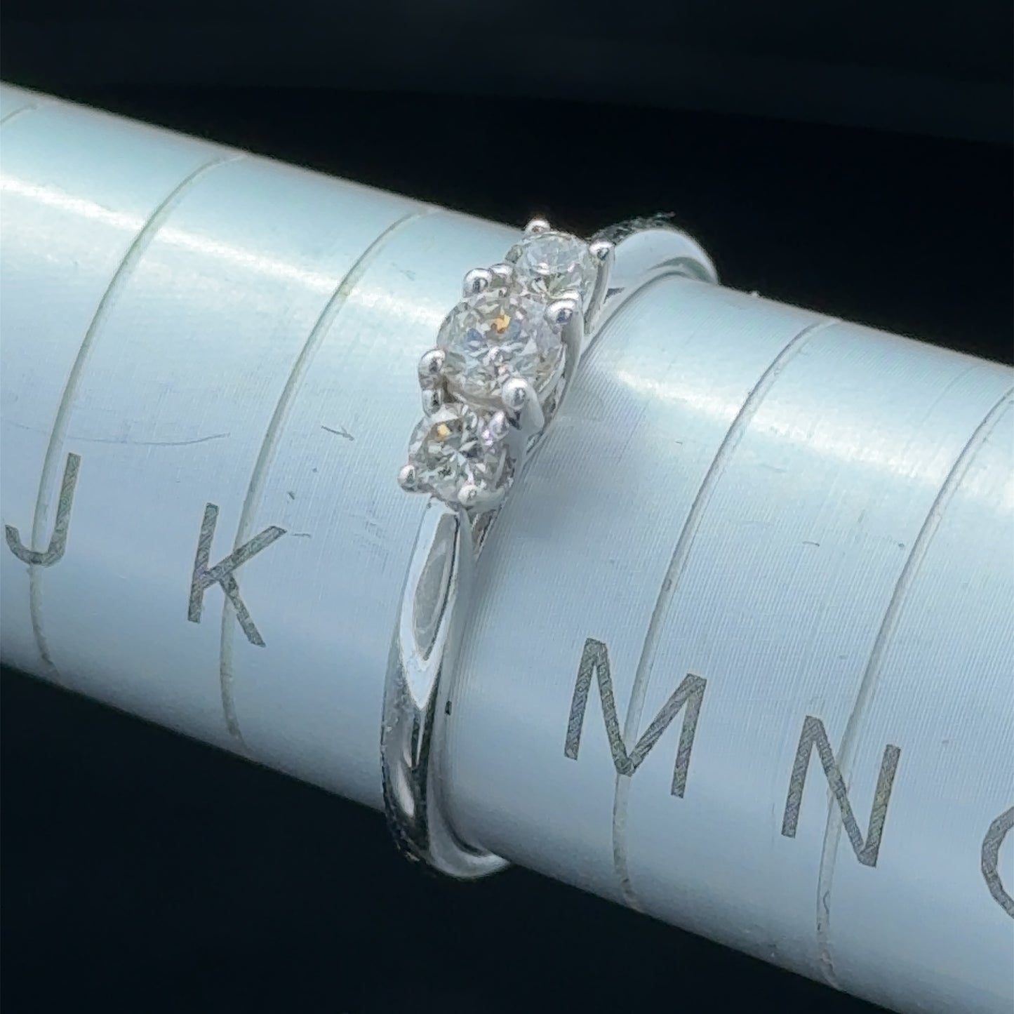 9K White Gold 3 Stone Diamond Ring APPX 0.25 CTS