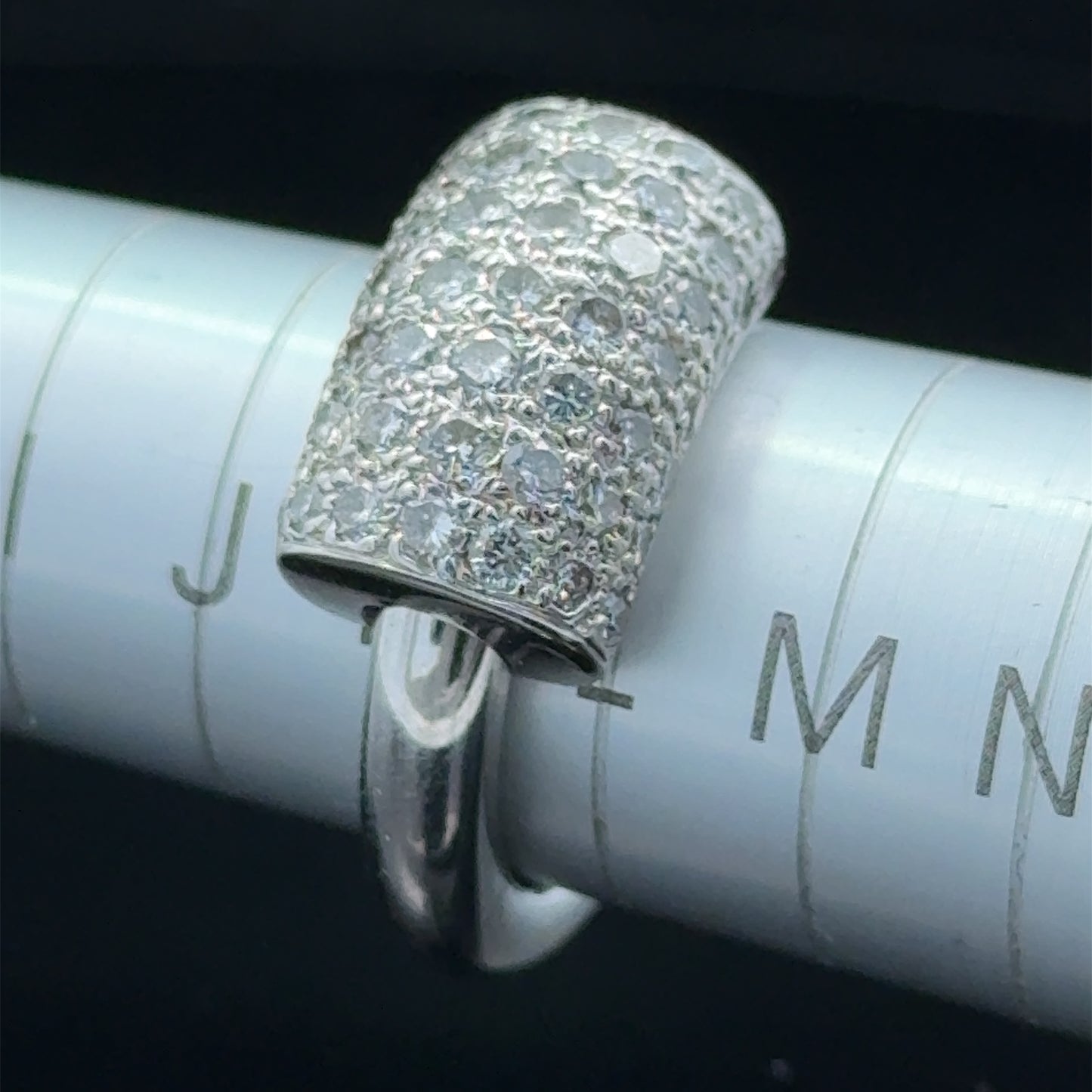 18K White Gold Diamond Fiddle Ring