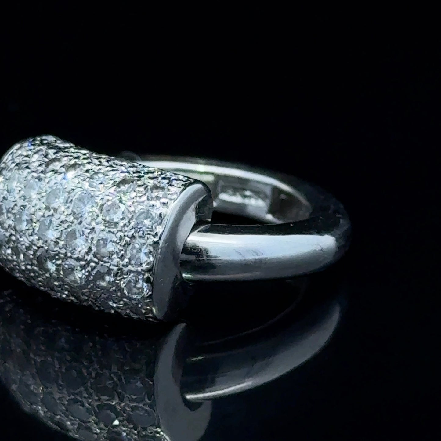18K White Gold Diamond Fiddle Ring