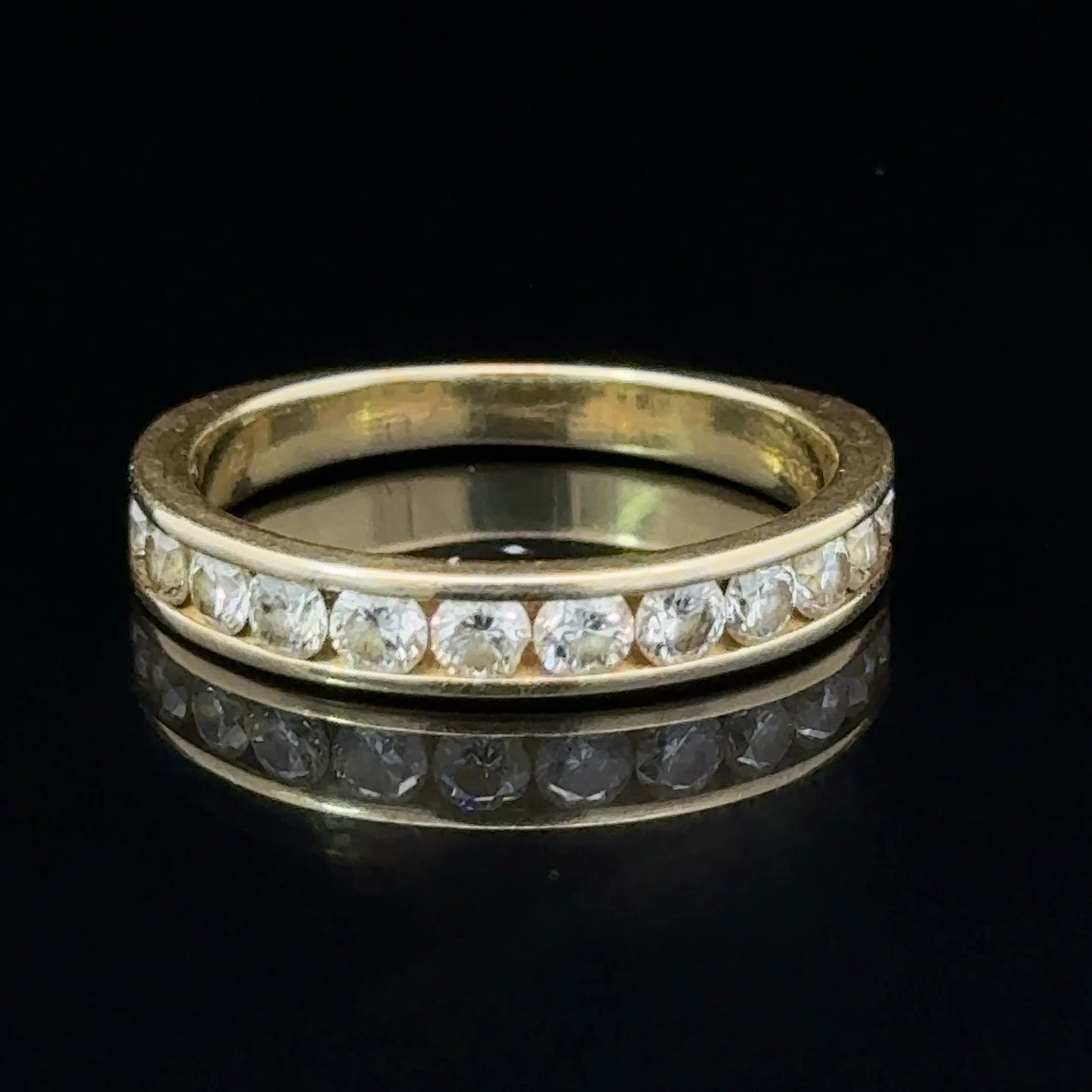 18K Yellow Gold Diamond Eternity Band APPX 0.7 CTS