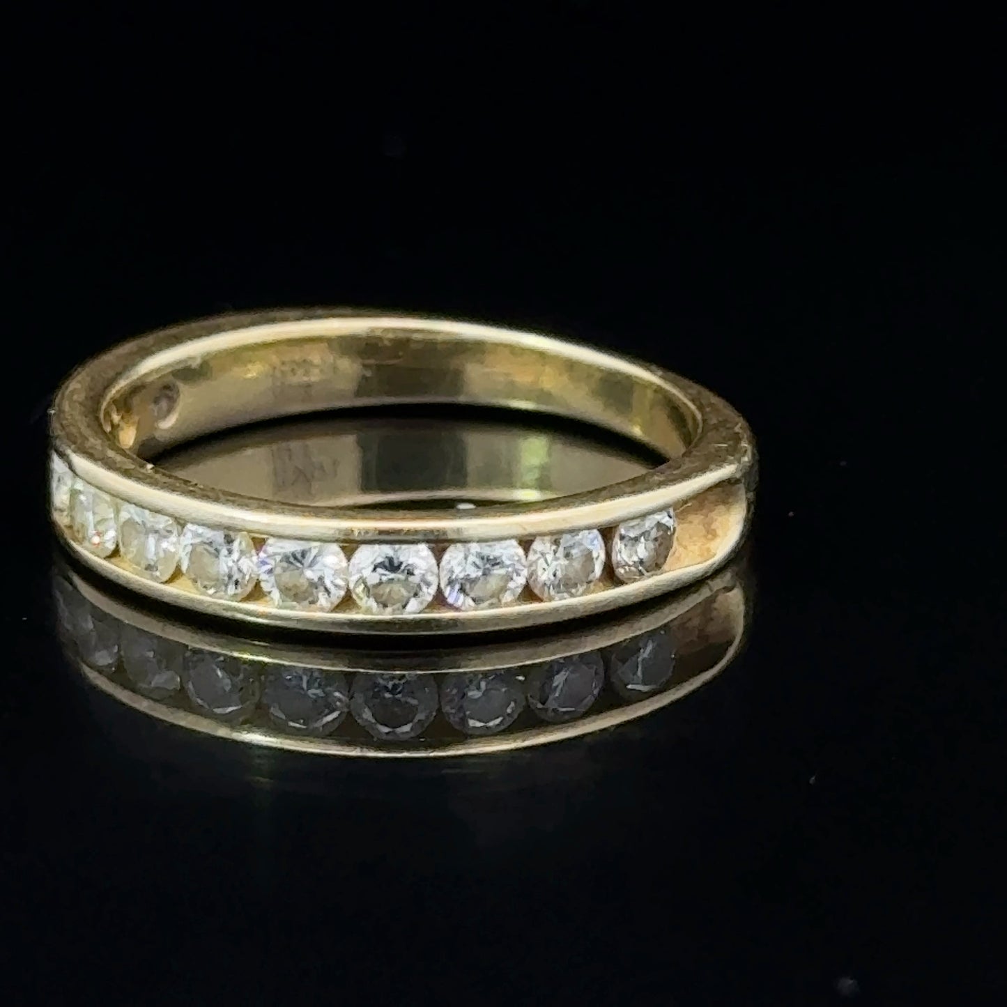 18K Yellow Gold Diamond Eternity Band APPX 0.7 CTS