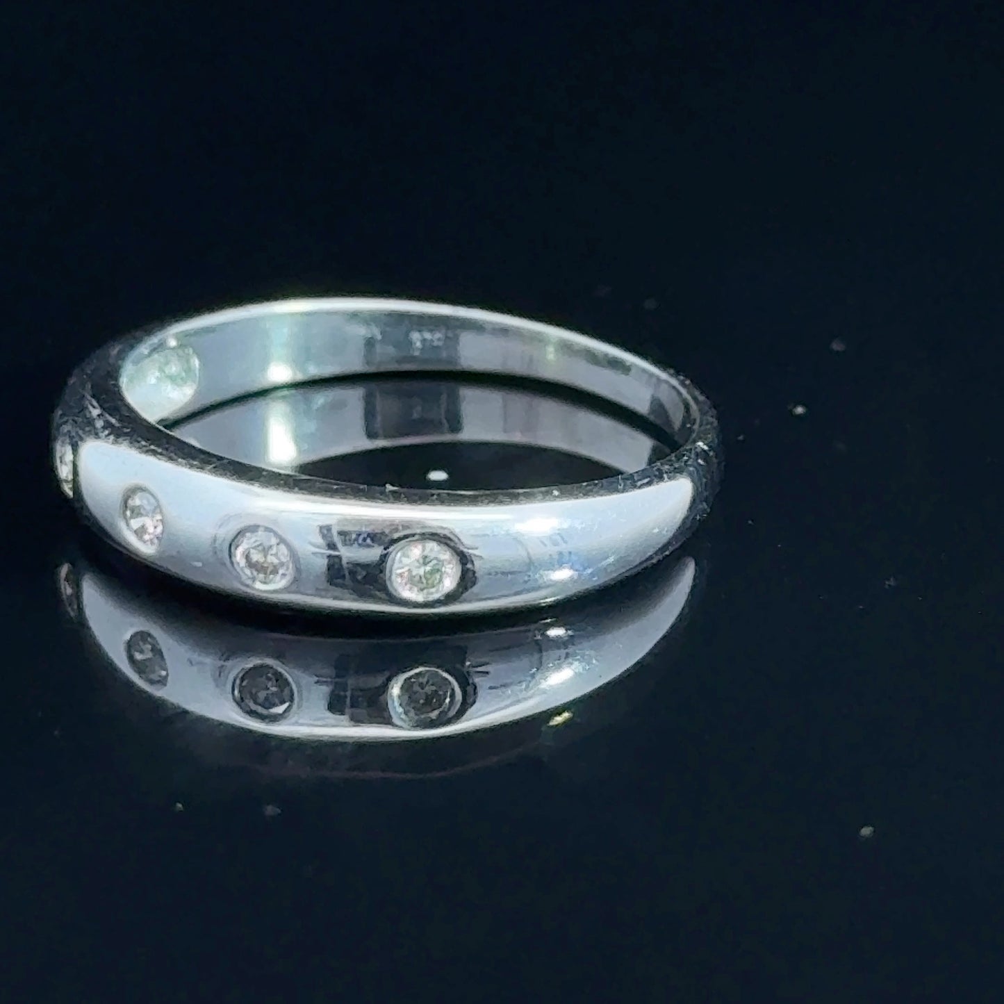 9K White Gold Diamond Eternity Band Rounded
