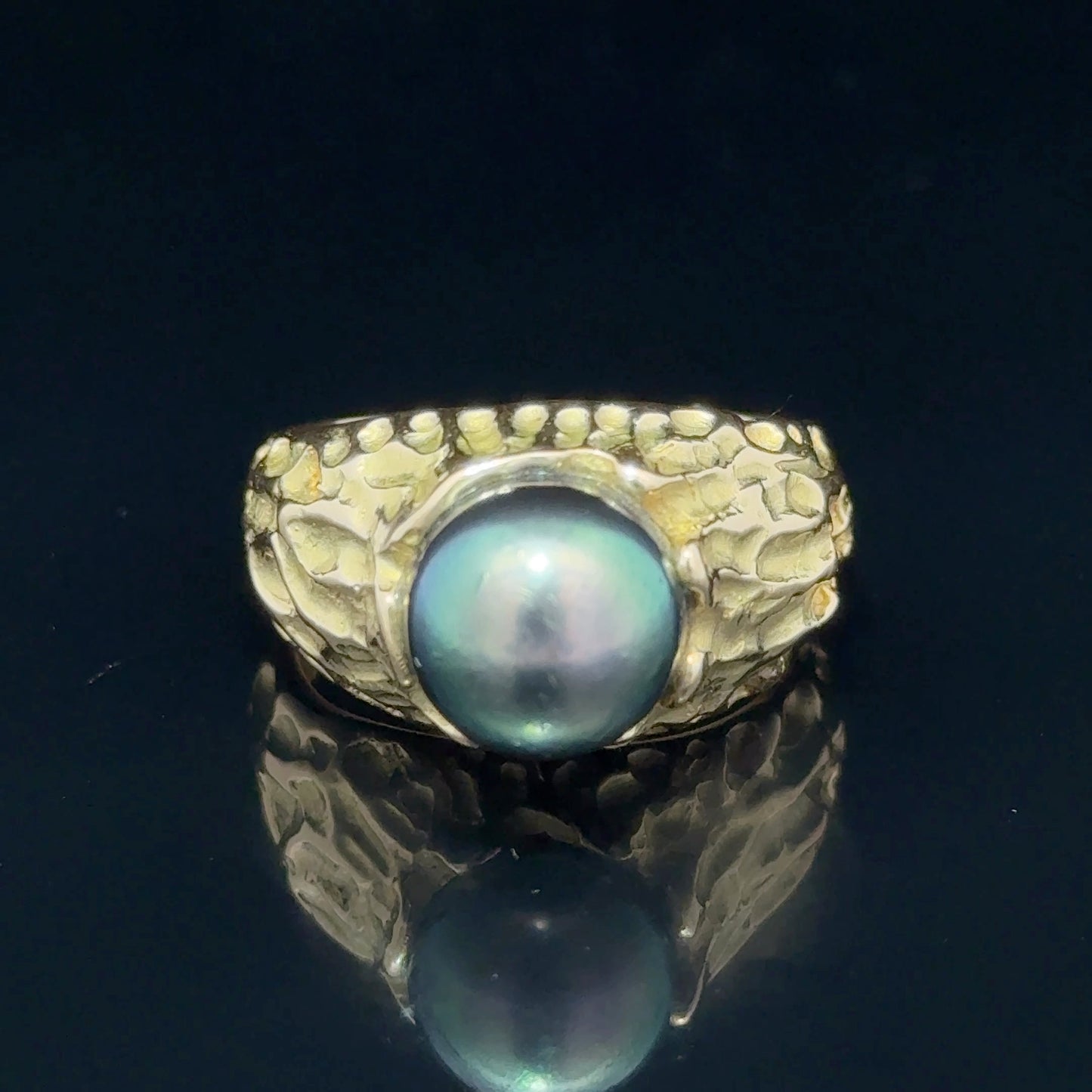 18K Gold Tahitian Black Pearl Ring Size U