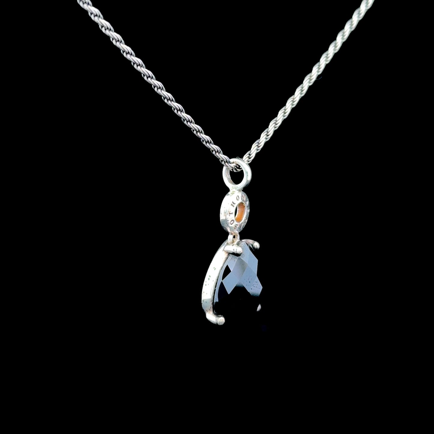 Silver Thomas Sabo Faceted Black Stone Pendant & Chain